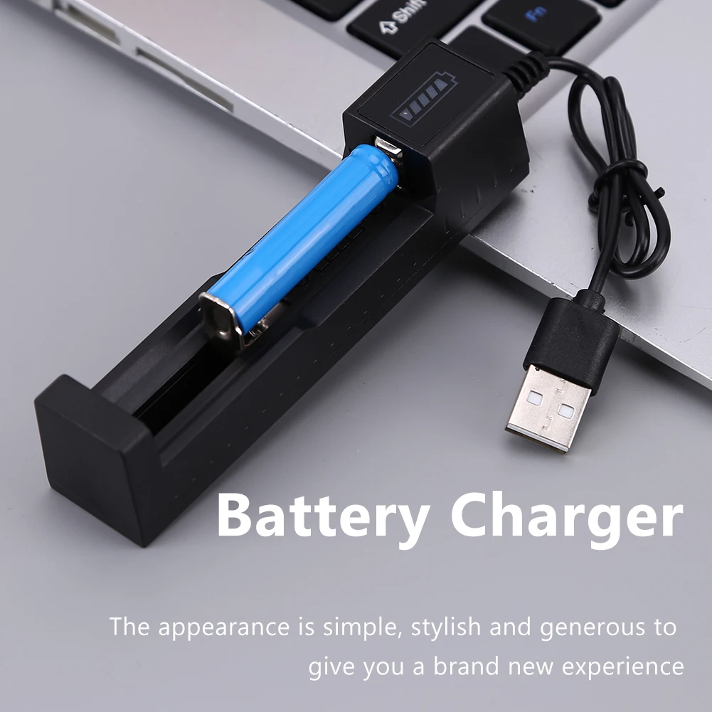 Univerzalni USB Polnilec za Baterije 4 Ležišče Smart Polnilec za Baterije 18650 21700 22650 16340