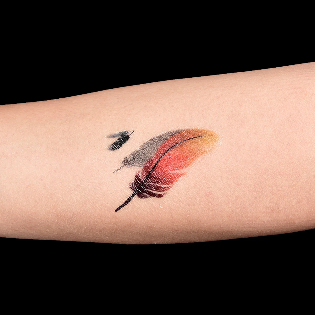 8Pc Nepremočljiva Art Tattoo Žensko Pero Barvni 3D Voda Začasni Tattoo Nalepke Prenos Dekle Ponaredek Tatoo Tatoo Flash