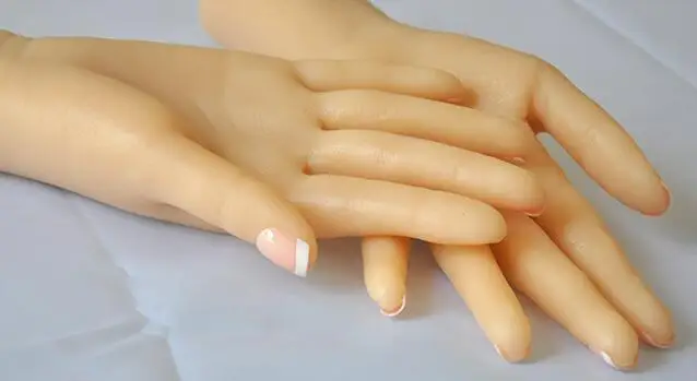 26 cm simulacije ženski strani manekenka polno lepilo dekle pravi obrnjen roko nadzor S prstnimi členki se lahko oblikovan lutka 1pc D075