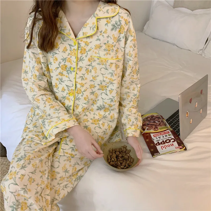 ženske pomlad ženske elegantna roza rumena cvjetnim tiskanja dolg rokav pižamo nastavite ženska sladko, mehko sleepwear zapenjanje pyjama femme L233